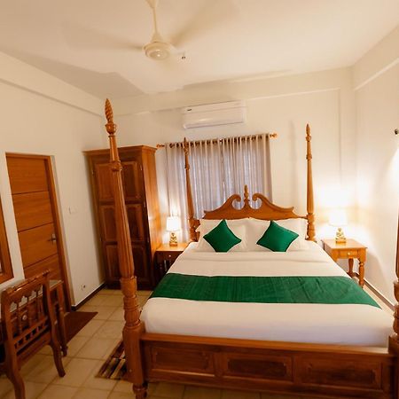 Seacoast Inn Fortkochi Fort Kochi Экстерьер фото